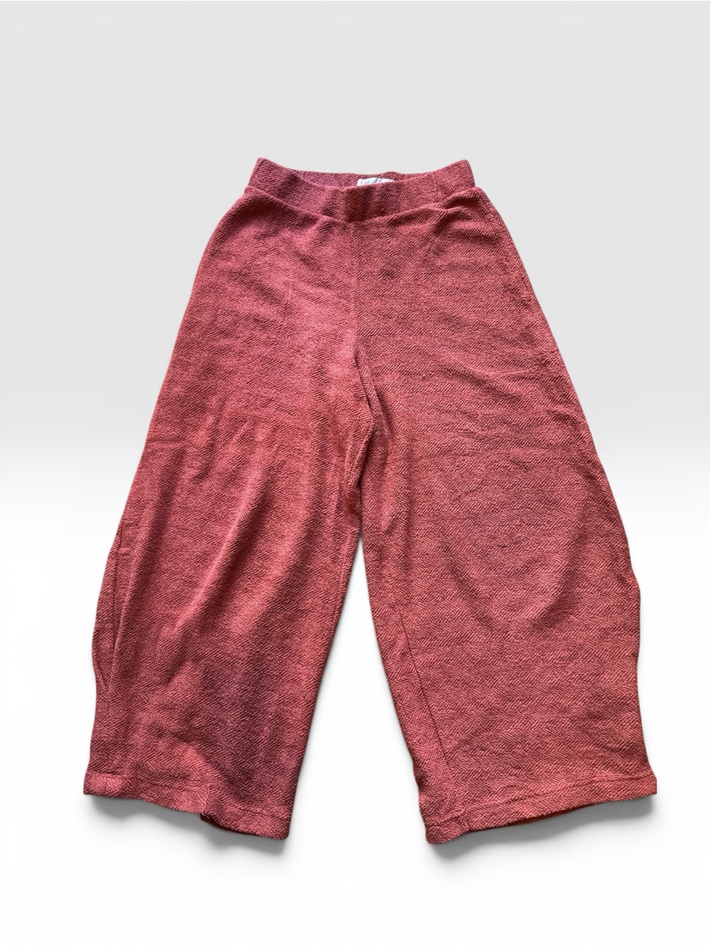 Textured Wide-Leg Crop Pants in Rust